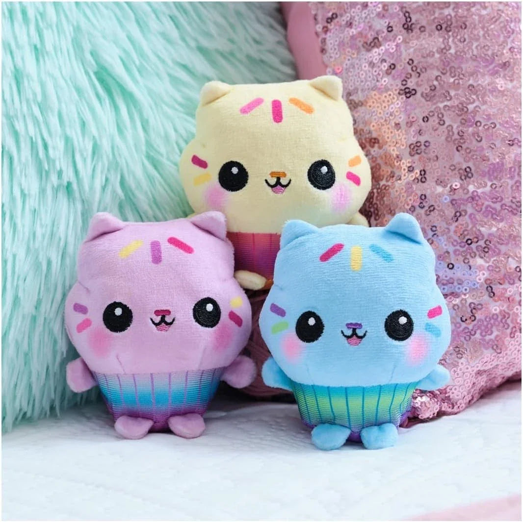 Takara Tomy Gabby's Dollhouse Cakey's Cousin Bestie Plush Set JAPAN OFFICIAL